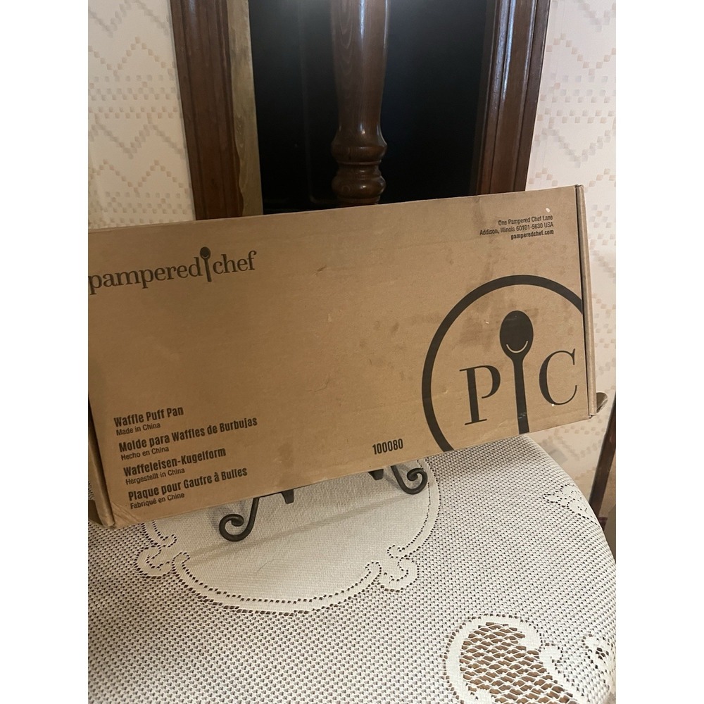 Pampered Chef Waffle Puff Pan Bubble Waffle Maker NIB Item #100080